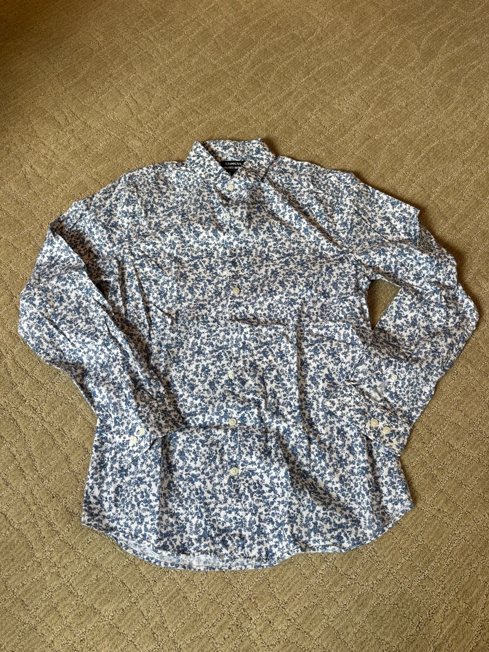 Express Ultra Slim Mens Floral Button-Down Shirt in Blue and White